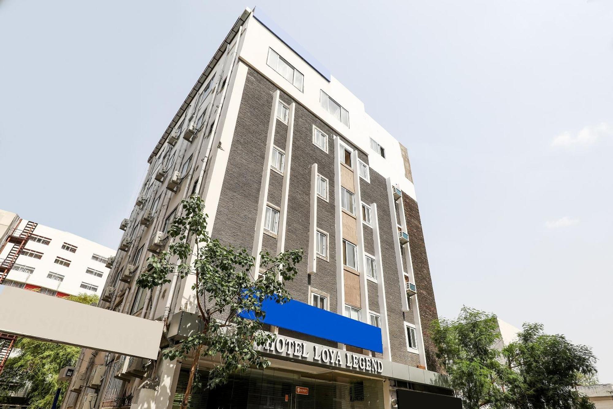Capital O Sky Grand Hotel Hyderabad Eksteriør billede