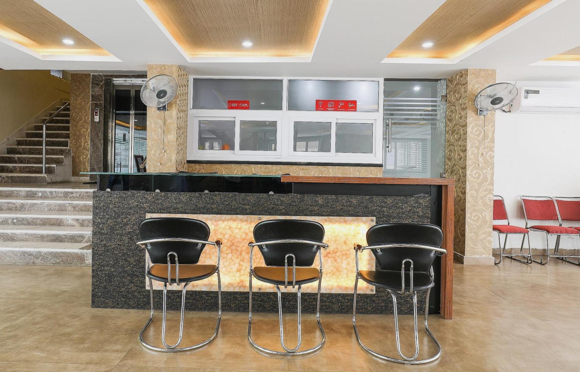 Capital O Sky Grand Hotel Hyderabad Eksteriør billede